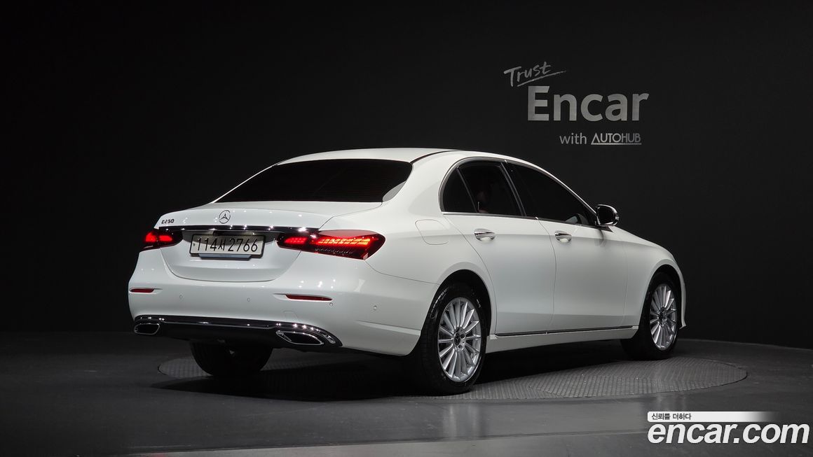 Mercedes-Benz E-Class E250 Exclusive, 2023