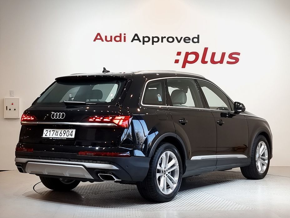 Audi Q7 55 TFSI Quattro, 2025
