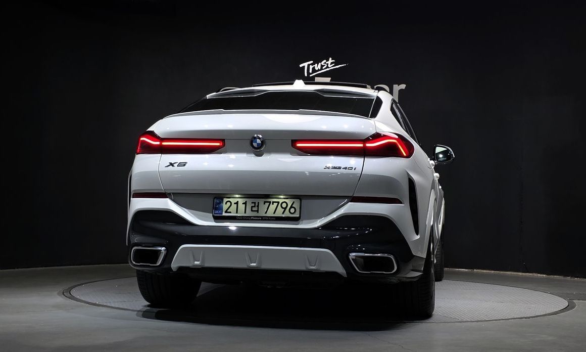 BMW X6 xDrive40i M Sport, 2025