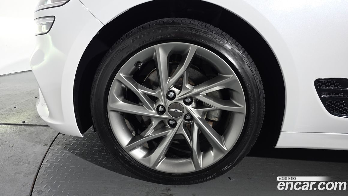 Genesis G70 Gasoline 2.0T 2WD, 2023