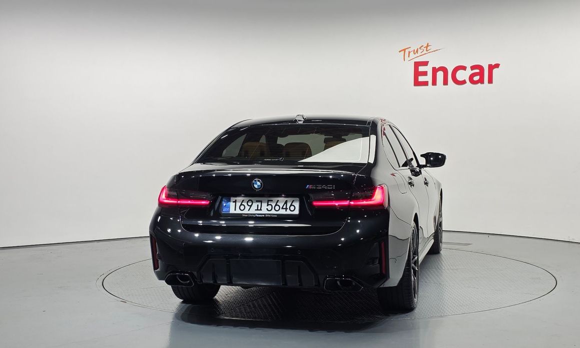 BMW 3-Series M340i Pro, 2024