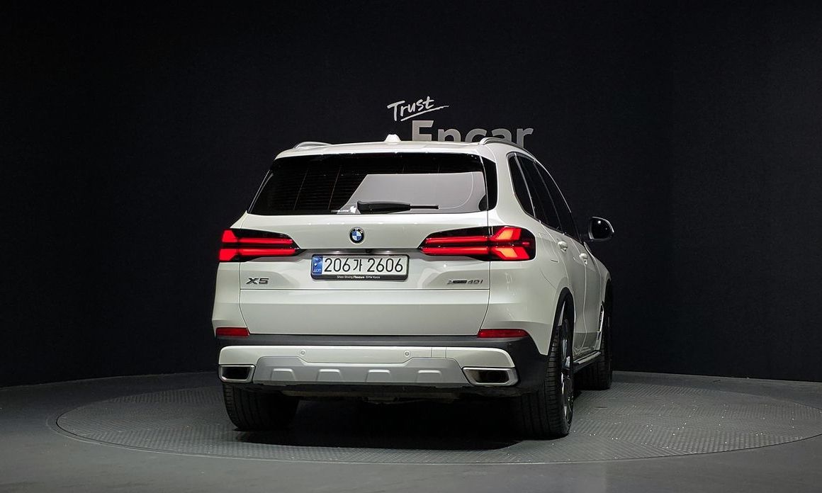 BMW X5 xDrive 40i xLine, 2024