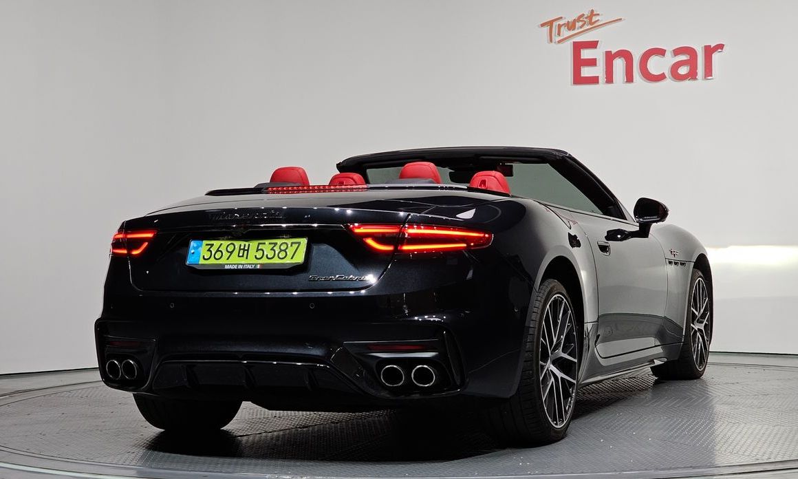 Maserati Gran Cabrio 3.0 V6 Trofeo, 2024