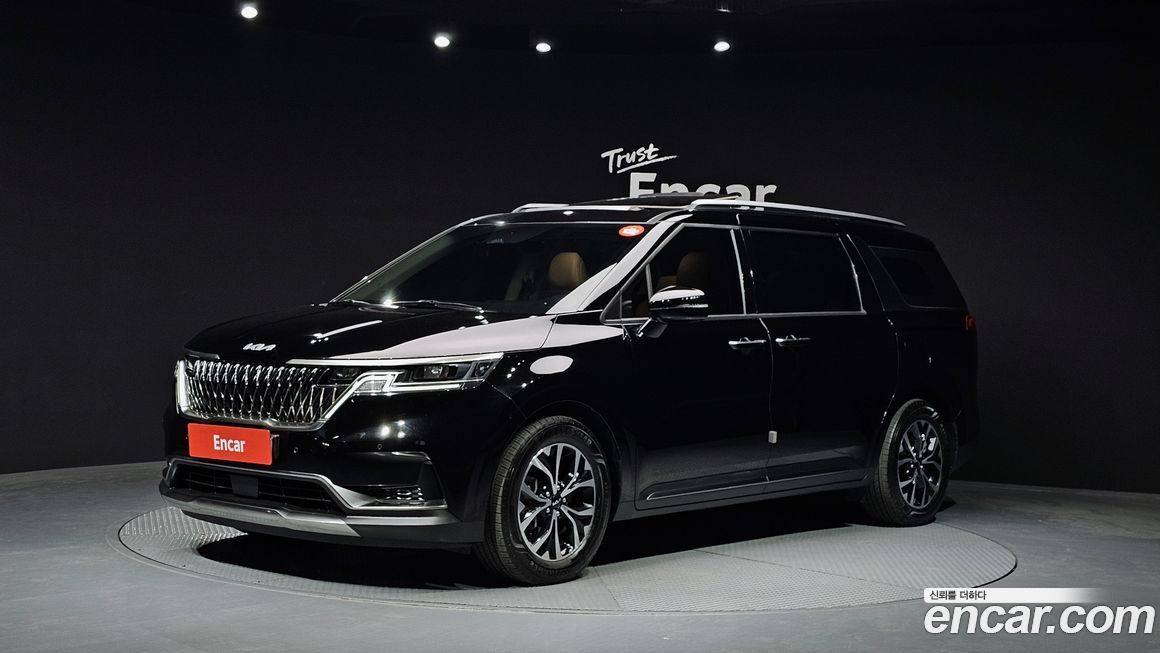 Kia Carnival 9-Seater Noblesse, 2023