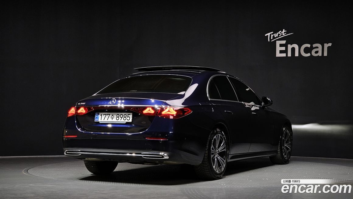 Mercedes-Benz E-Class E200 Avantgarde, 2025