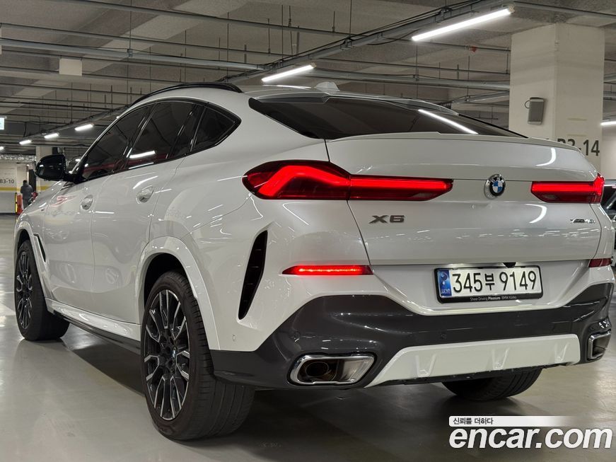 BMW X6 xDrive40i M Sport, 2025