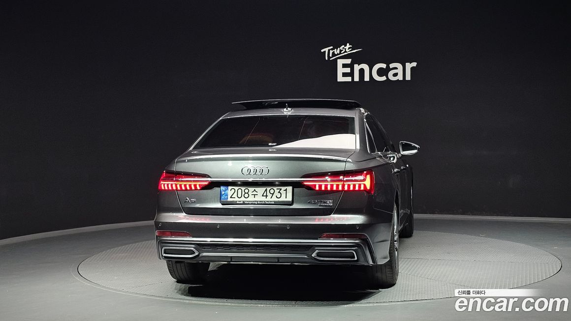 Audi A6 45 TFSI Quattro Premium, 2022