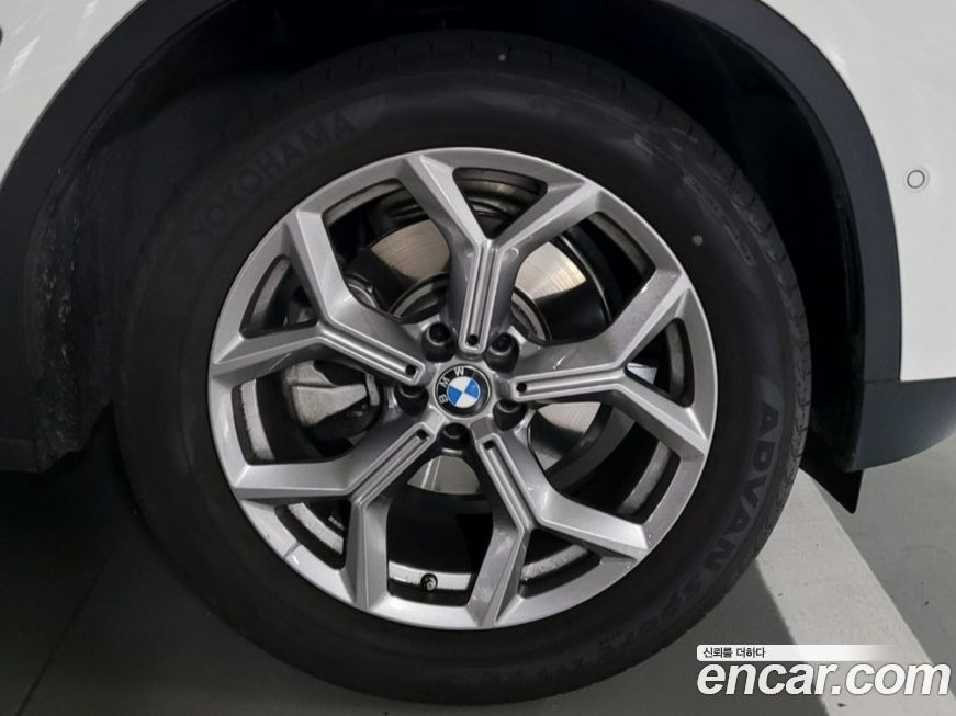 BMW X4 xDrive20i xLine, 2024
