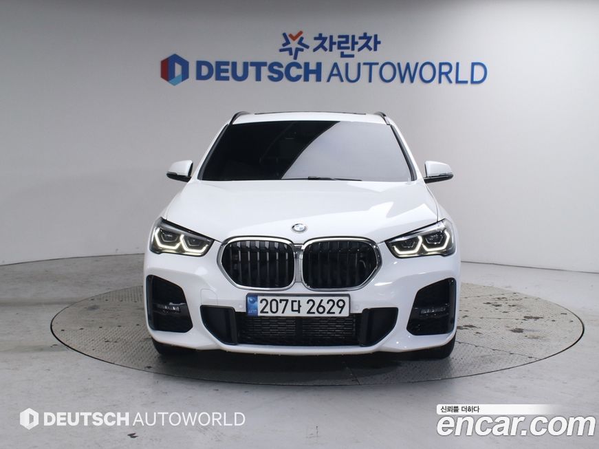 BMW X1 xDrive 20i M Sport, 2022