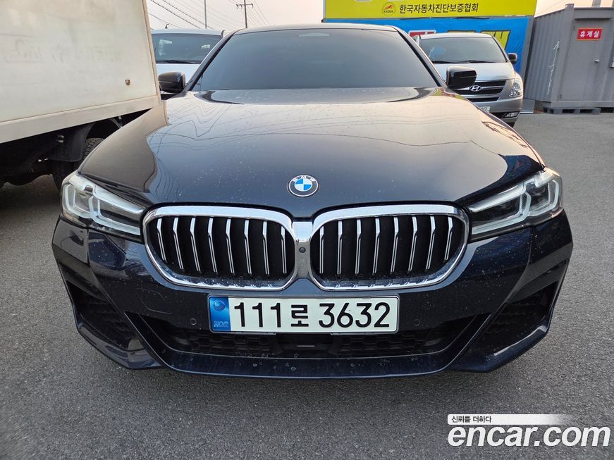 BMW 5-Series 520i M Sport, 2022