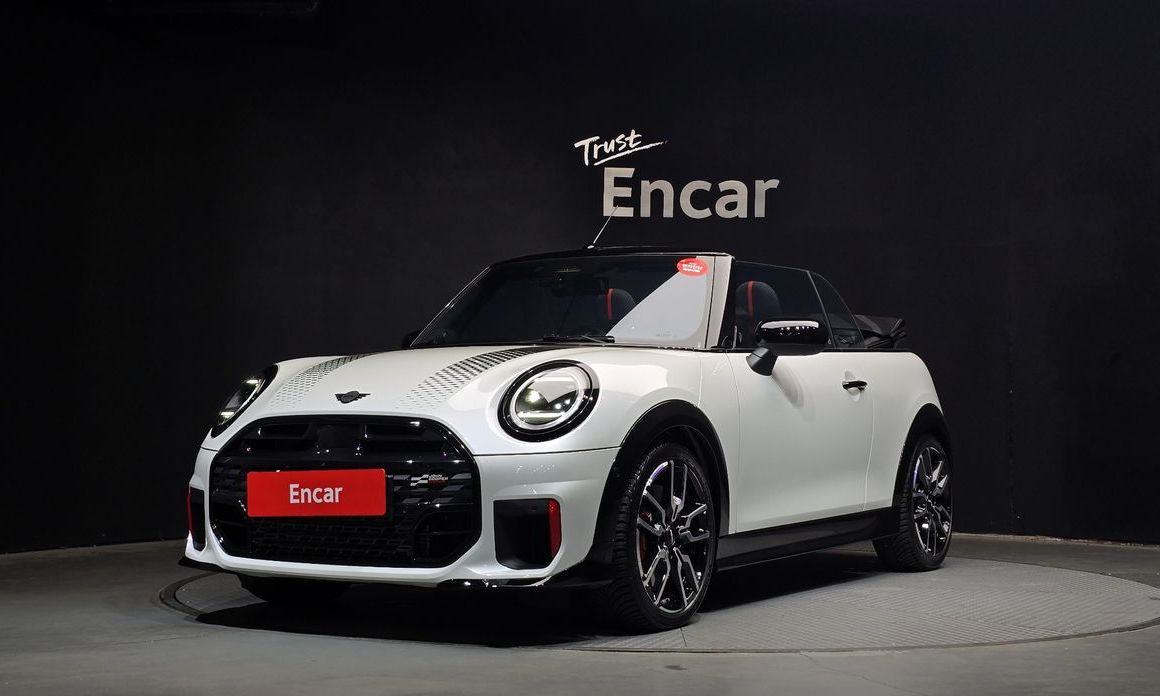 Mini Cooper Convertible JCW, 2026