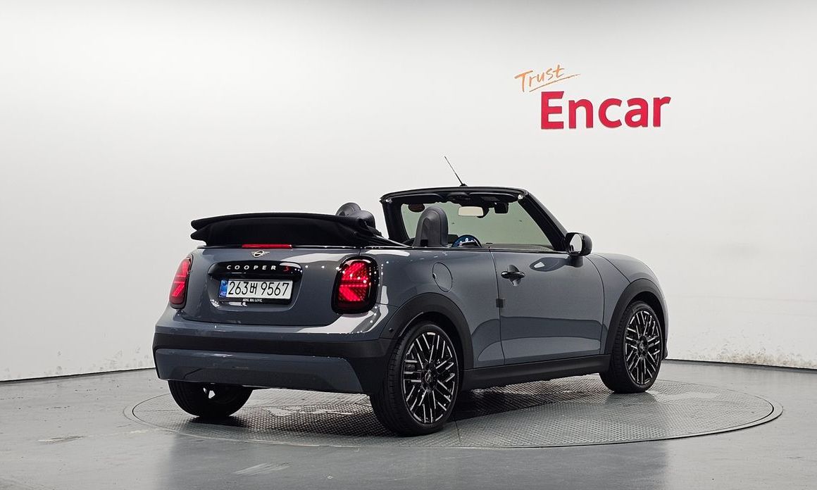 Mini Cooper Convertible Favoured, 2025