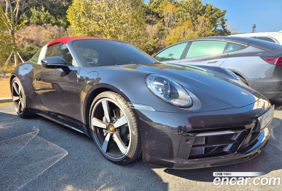 Porsche 911 Targa 4, 2024