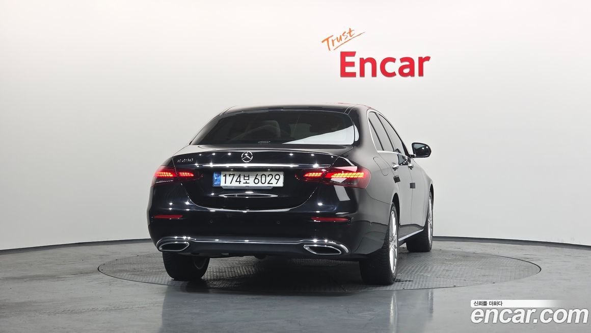 Mercedes-Benz E-Class E250 Exclusive, 2022