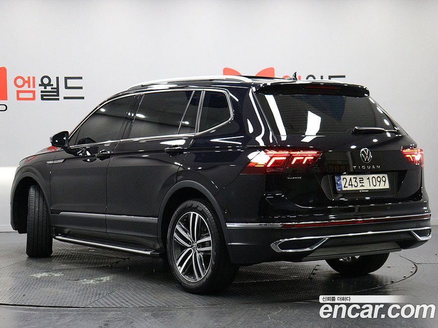 Volkswagen Tiguan 2.0 TSI Prestige, 2023