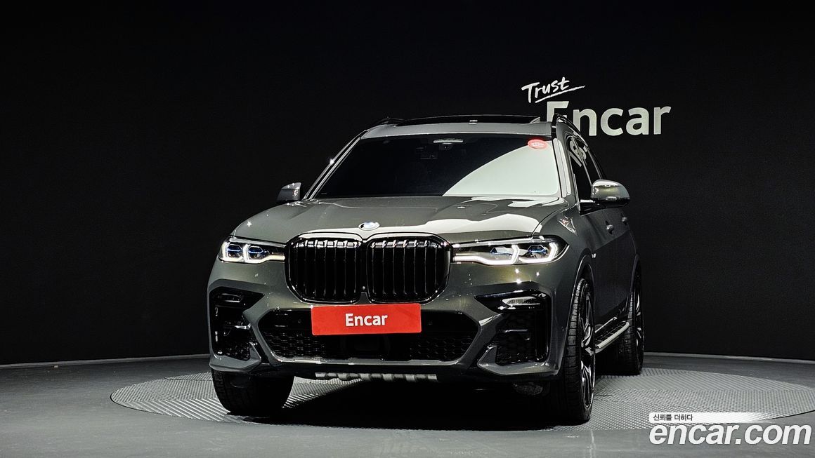 BMW X7 xDrive 40i M Sport Online Exclusive Edition 6 Seater, 2022