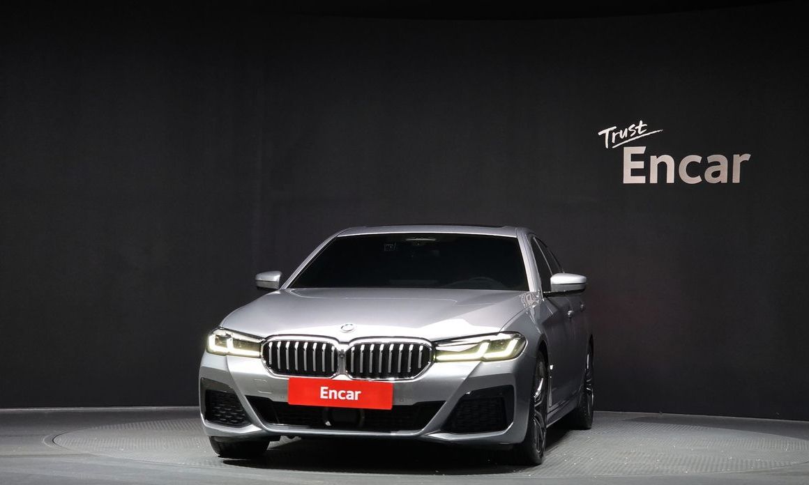 BMW 5-Series 523d xDrive M Sport, 2023