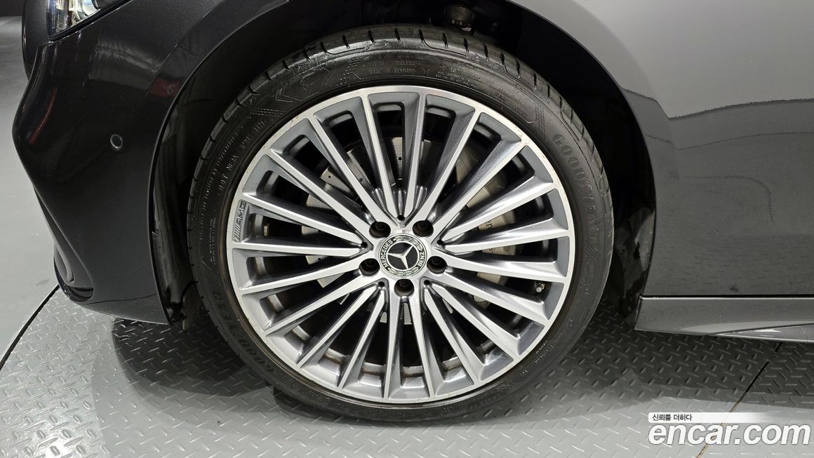 Mercedes-Benz C-Class C300 AMG Line, 2022