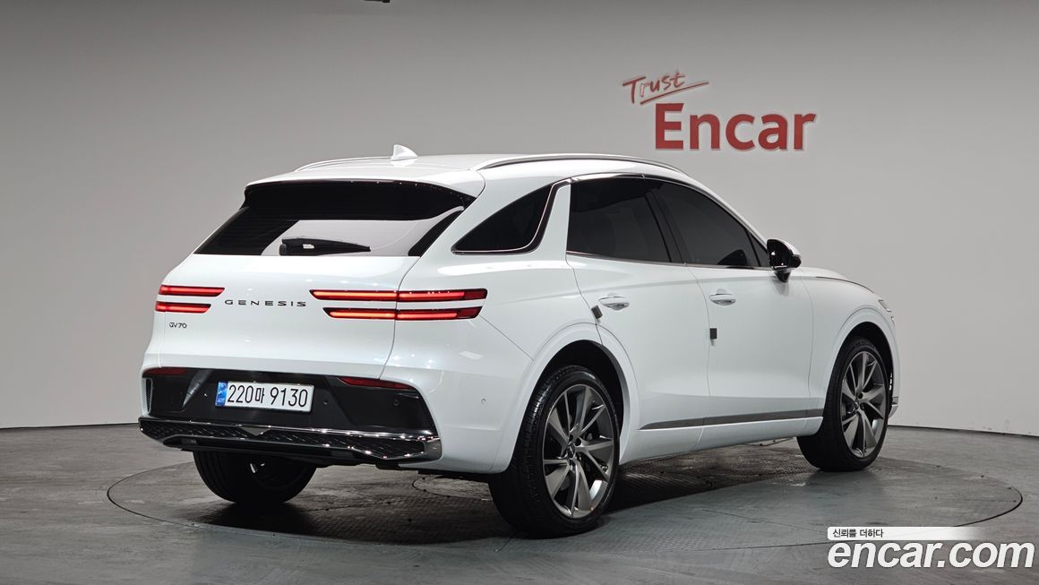 Genesis GV70 2.5T Gasoline 2WD, 2025