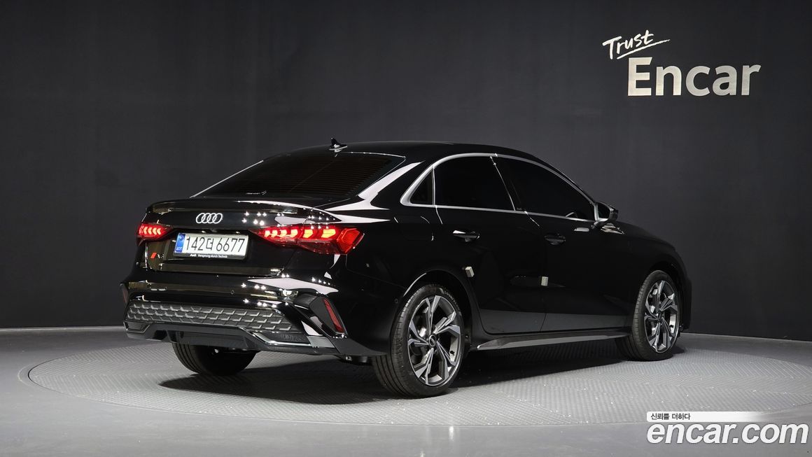 Audi A3 40 TFSI Premium, 2025