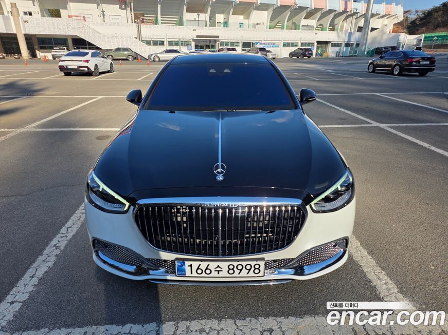 Mercedes-Benz S-Class Maybach S580 4MATIC, 2024