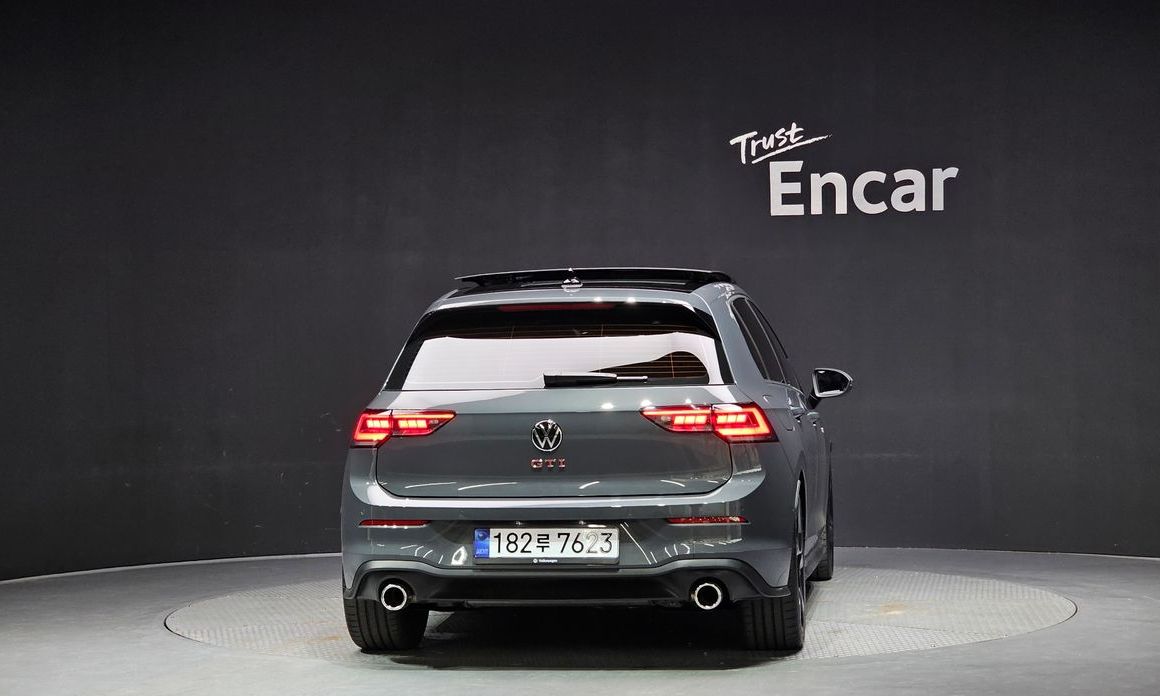 Volkswagen Golf 2.0 GTI, 2025