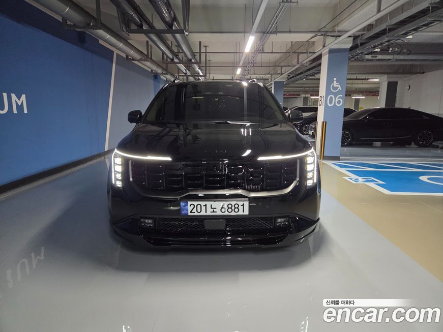 Kia Carnival 7-Seater Gravity, 2025