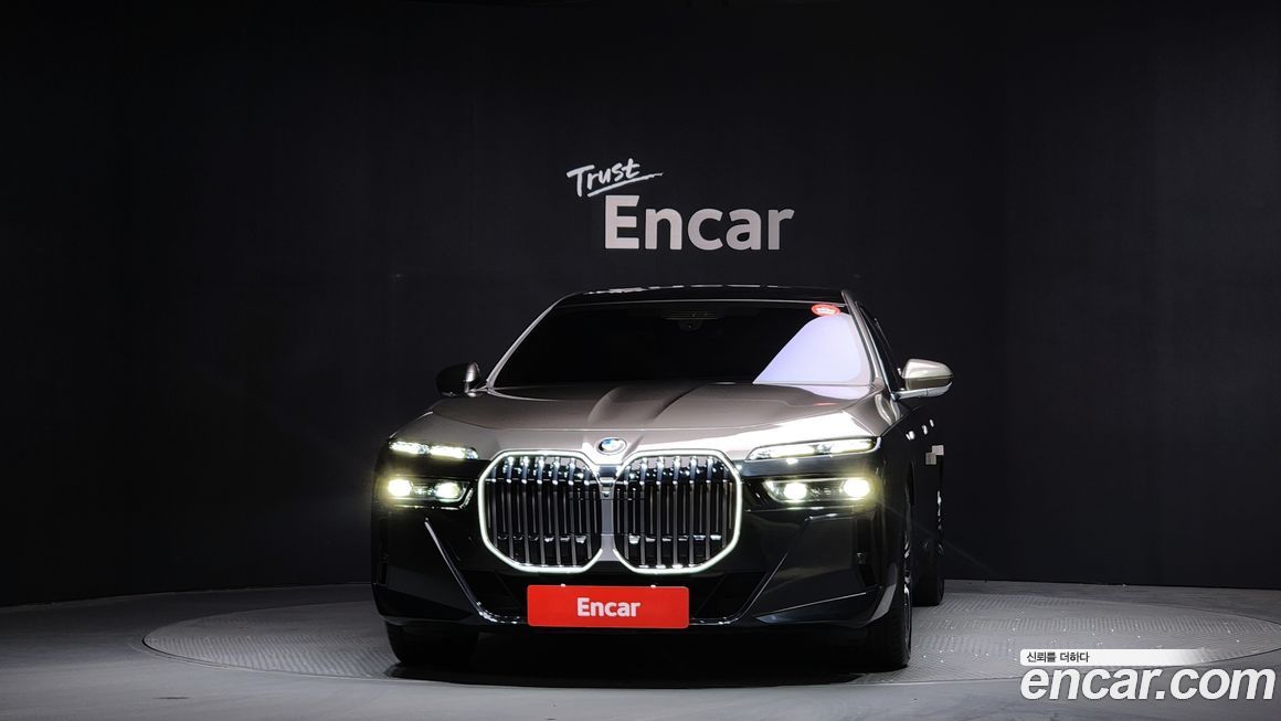 BMW 7-Series 740i xDrive M Sport, 2024