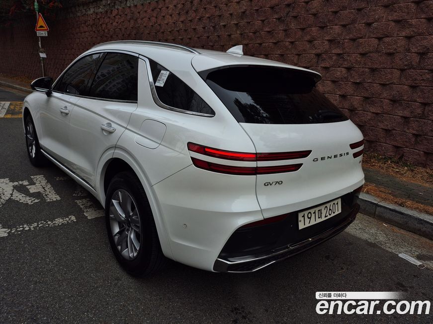 Genesis GV70 2.5T Gasoline AWD, 2025