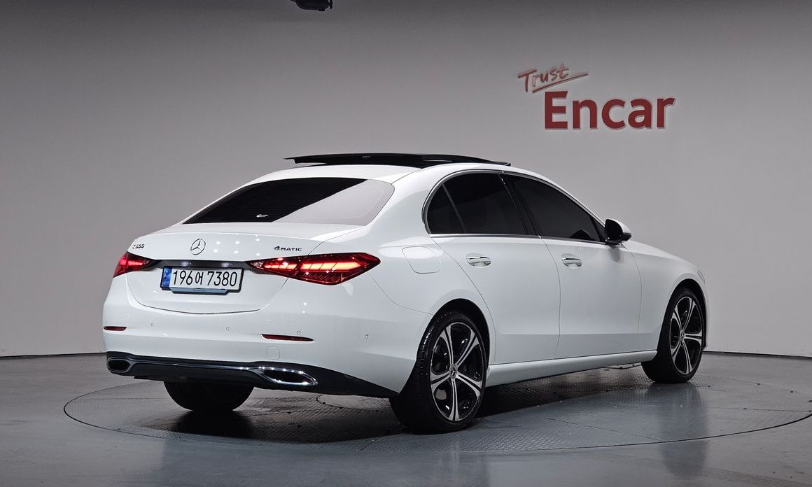 Mercedes-Benz C-Class C300 4MATIC Avantgarde, 2023