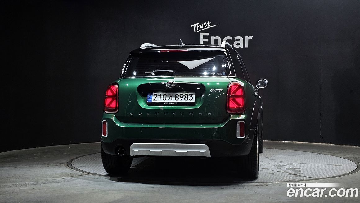 Mini Countryman Classic Plus Launch Pack, 2023