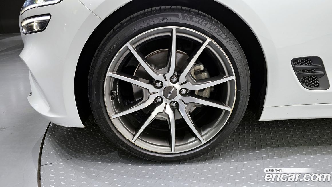 Genesis G70 Gasoline 2.0T 2WD, 2022