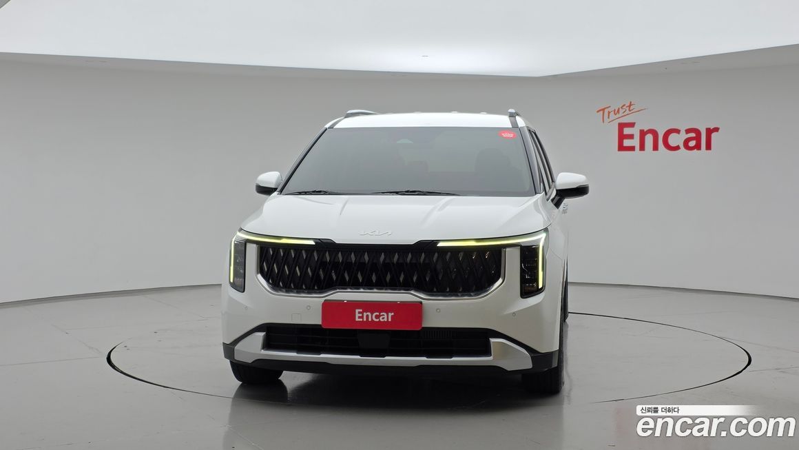 Kia Carnival 9-Seater Prestige, 2024