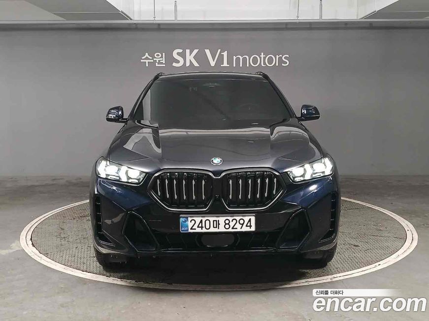 BMW X6 xDrive40i M Sport, 2025