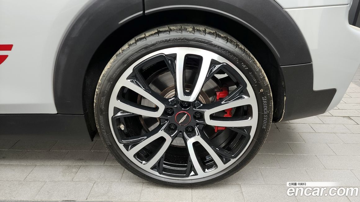 Mini Clubman JCW, 2023