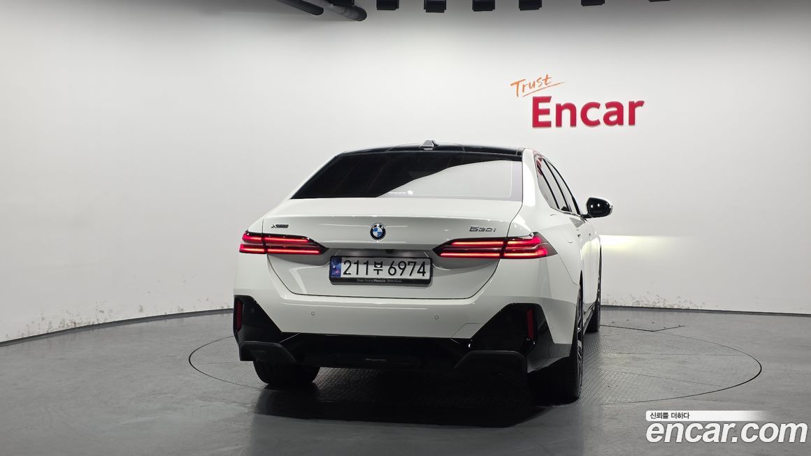 BMW 5-Series 530i xDrive M Sport, 2024