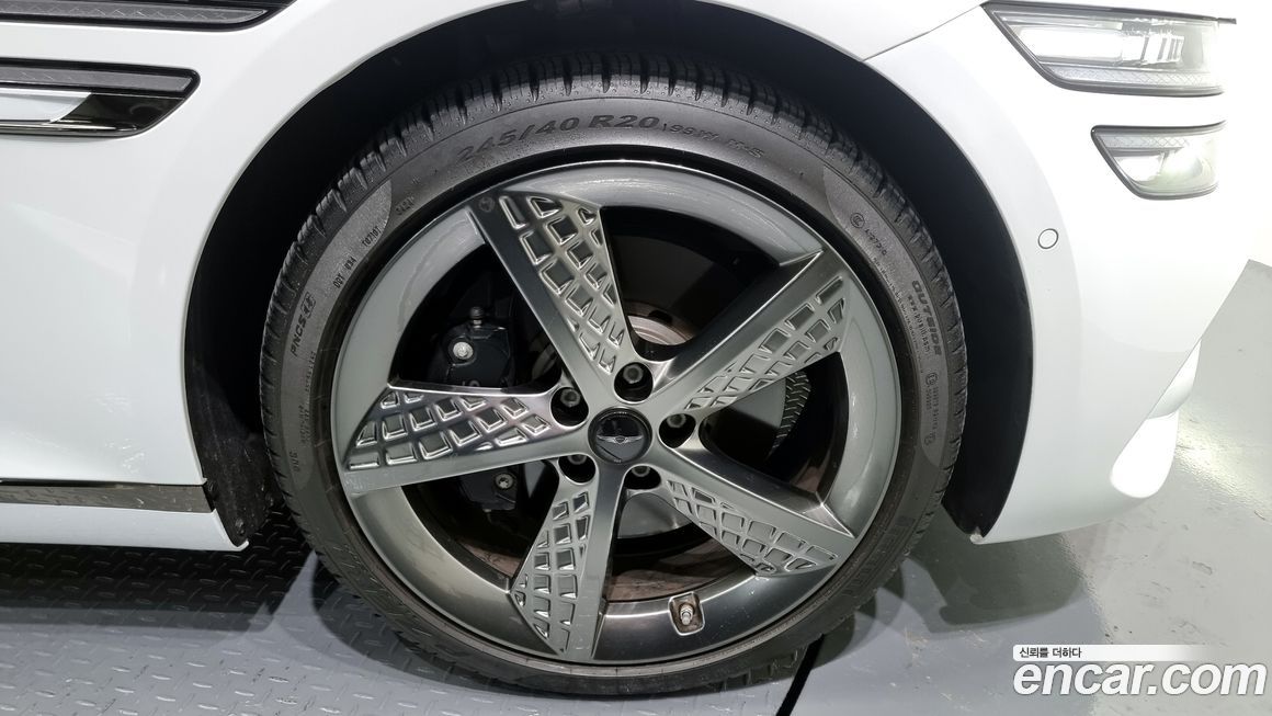 Genesis G80 Gasoline 2.5 Turbo AWD, 2026