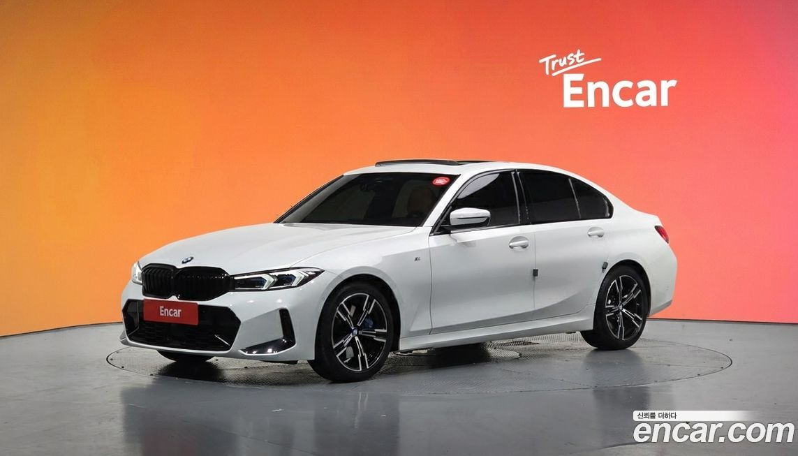 BMW 3-Series 320i M Sport, 2023