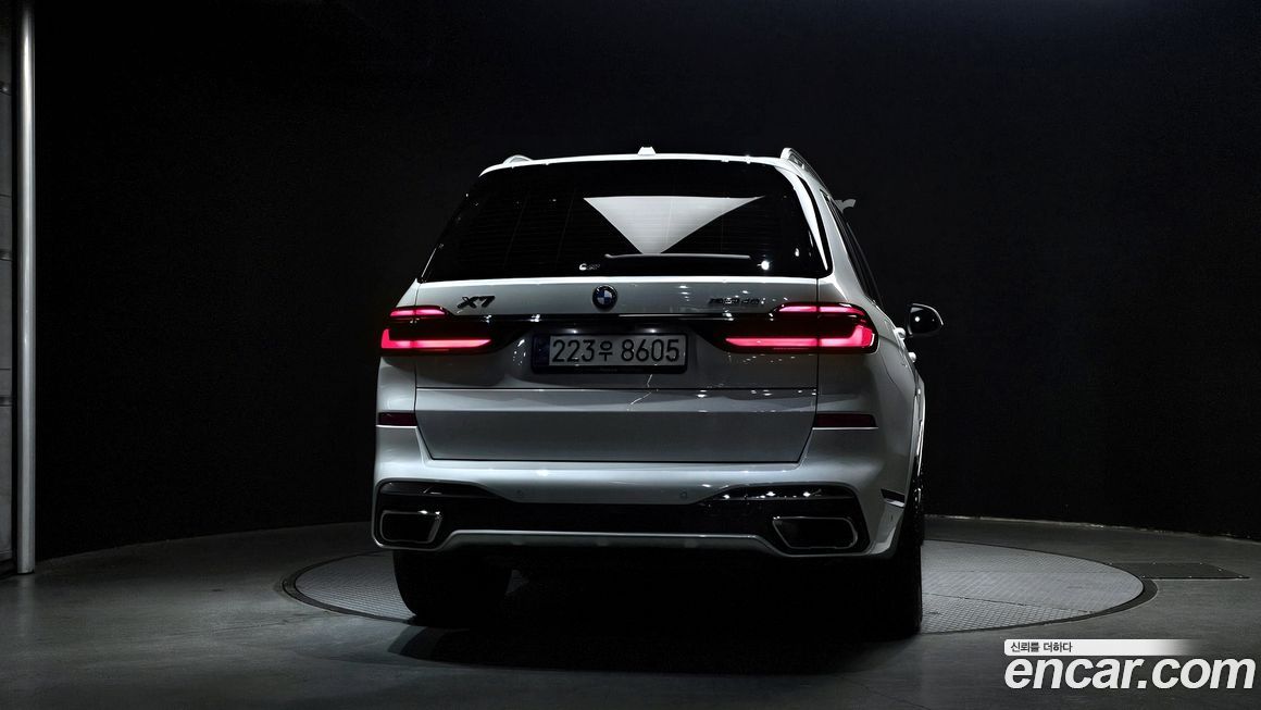 BMW X7 xDrive 40i M Sport 6STR, 2024