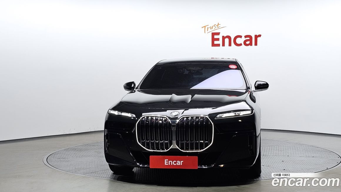 BMW 7-Series 740i xDrive M Sport Limited, 2024