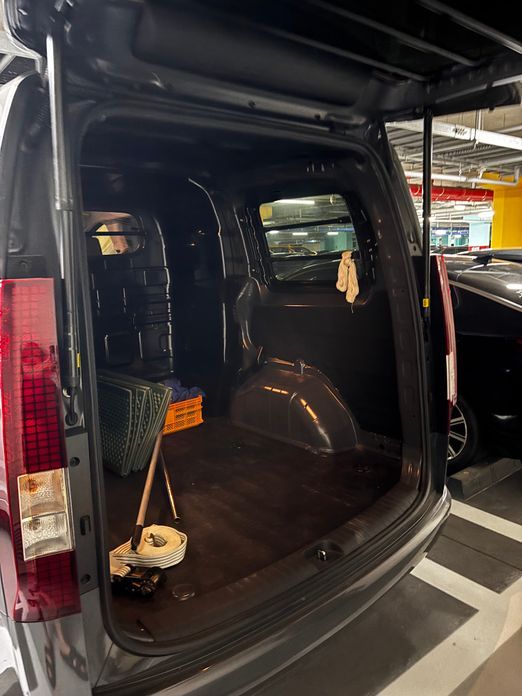 Hyundai Staria Cargo 5-Seater, 2025