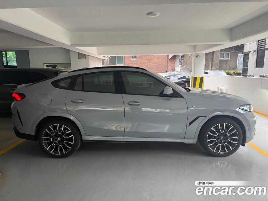 BMW X6 xDrive40i M Sport, 2024