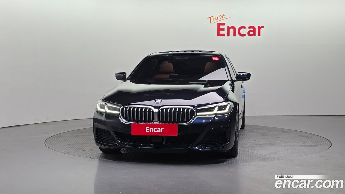BMW 5-Series 520i M Sport, 2022