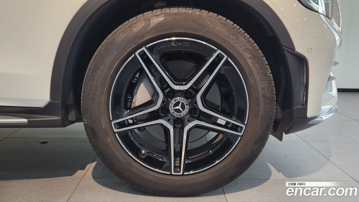 Mercedes-Benz GLC-Class GCL300 4MATIC Coupe, 2023