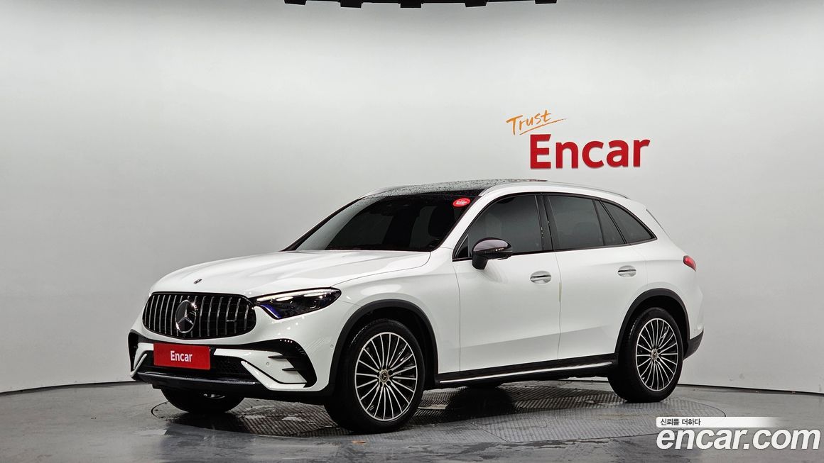 Mercedes-Benz GLC-Class GLC300 4MATIC AMG Line, 2025