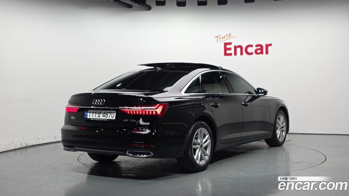 Audi A6 45 TFSI, 2023