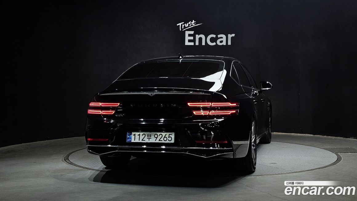 Genesis G80 Gasoline 2.5 Turbo 2WD, 2025
