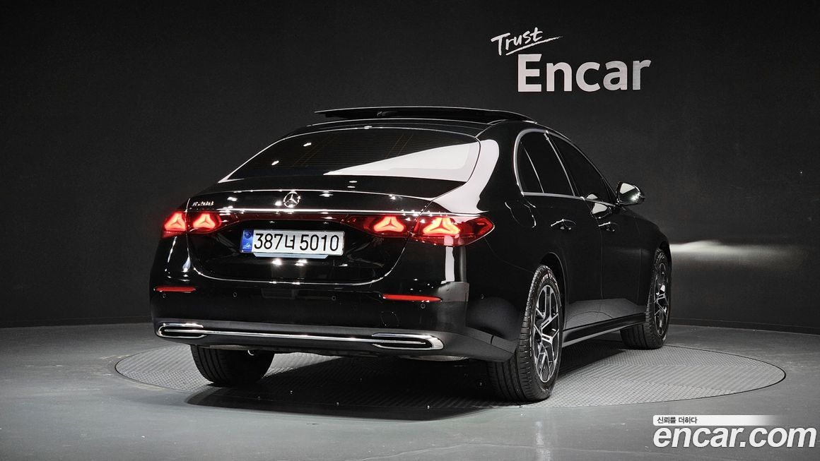 Mercedes-Benz E-Class E200 Avantgarde, 2026