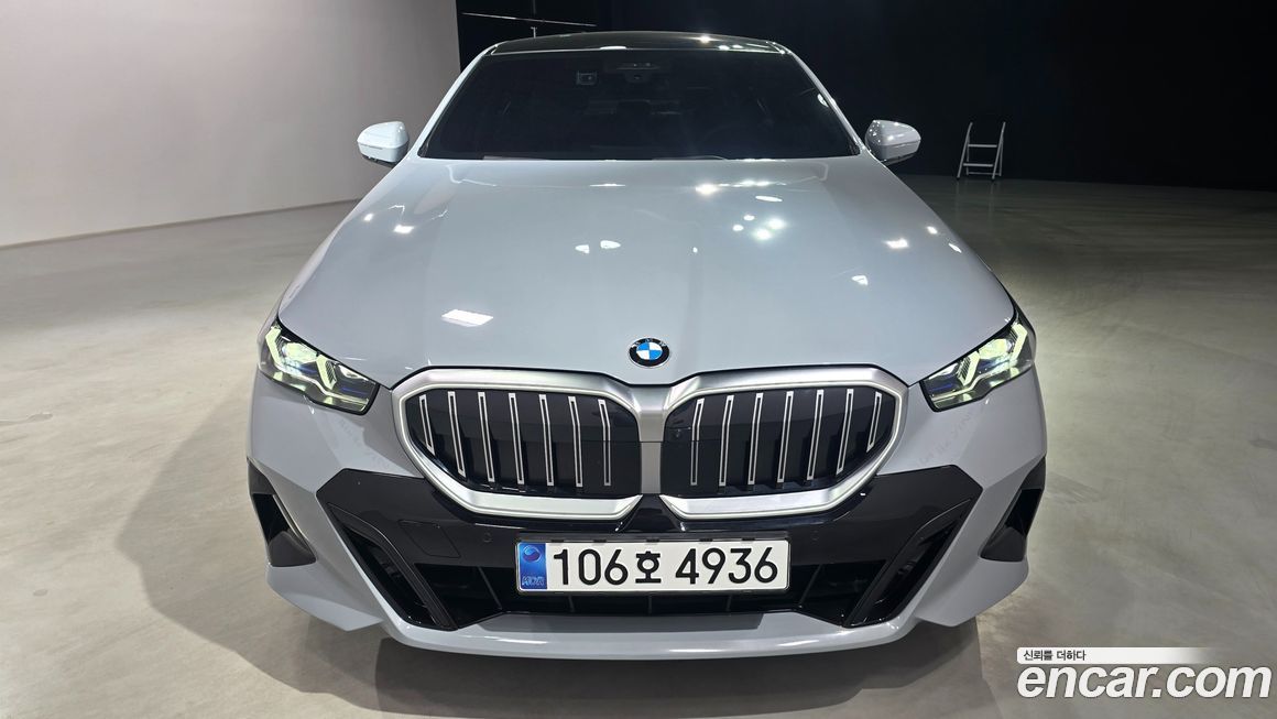 BMW 5-Series 520i M Sport, 2024