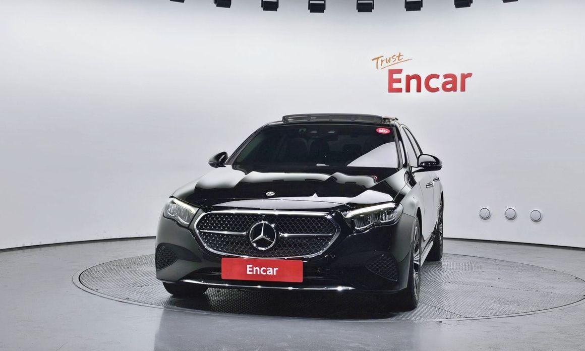 Mercedes-Benz E-Class E200 Avantgarde, 2024